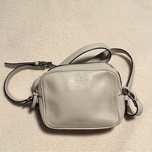 Kate Spade Pebbled Leather Pyper Mulberry Street Double Zip Crossbody Bag Purse